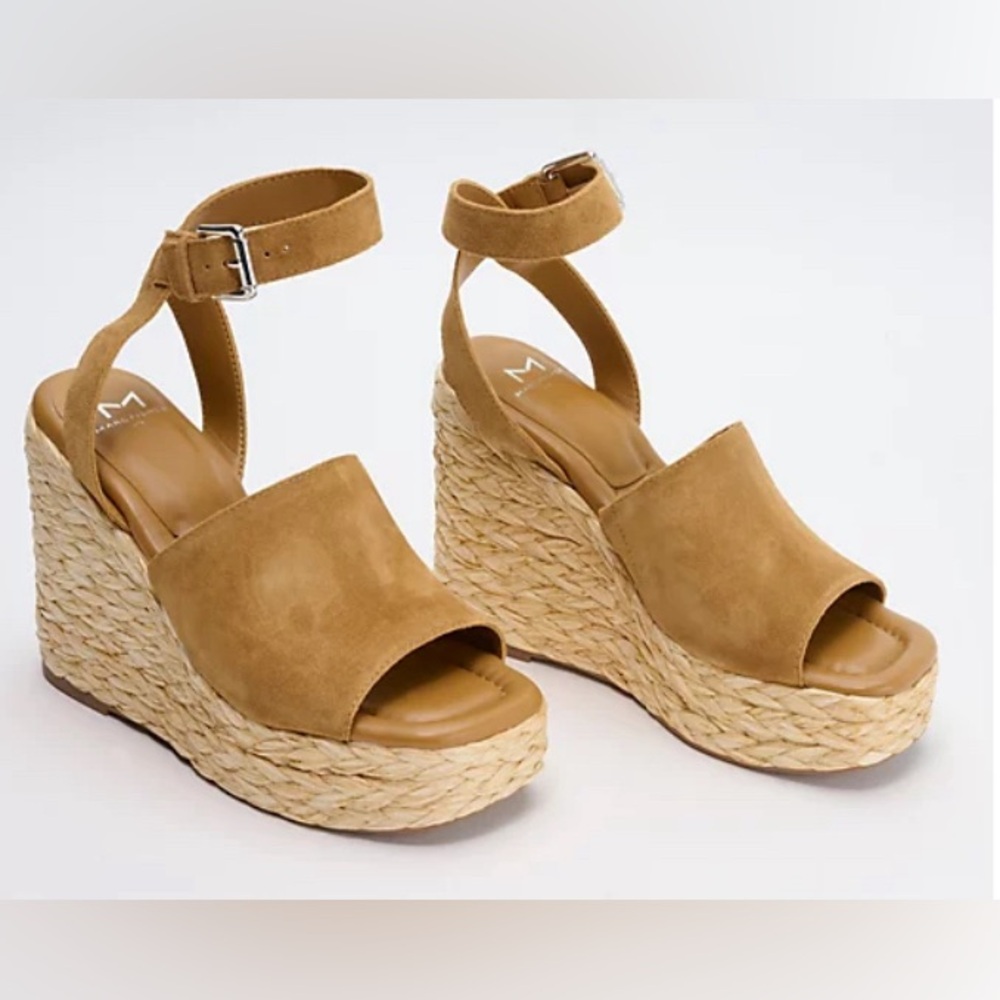 Marc Fisher Nelly Espadrille Wedge Medium Natural 104 Sandals